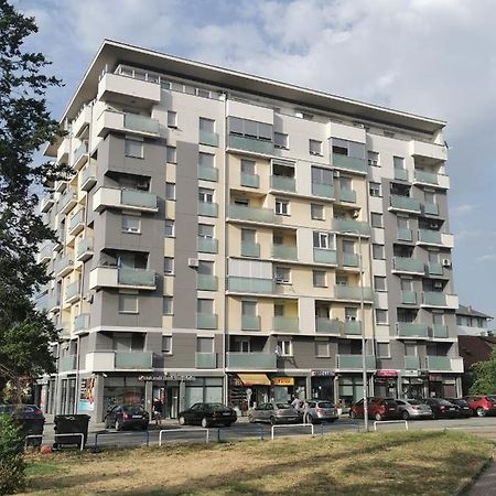 Apartman Bella Appartement Doboj Buitenkant foto