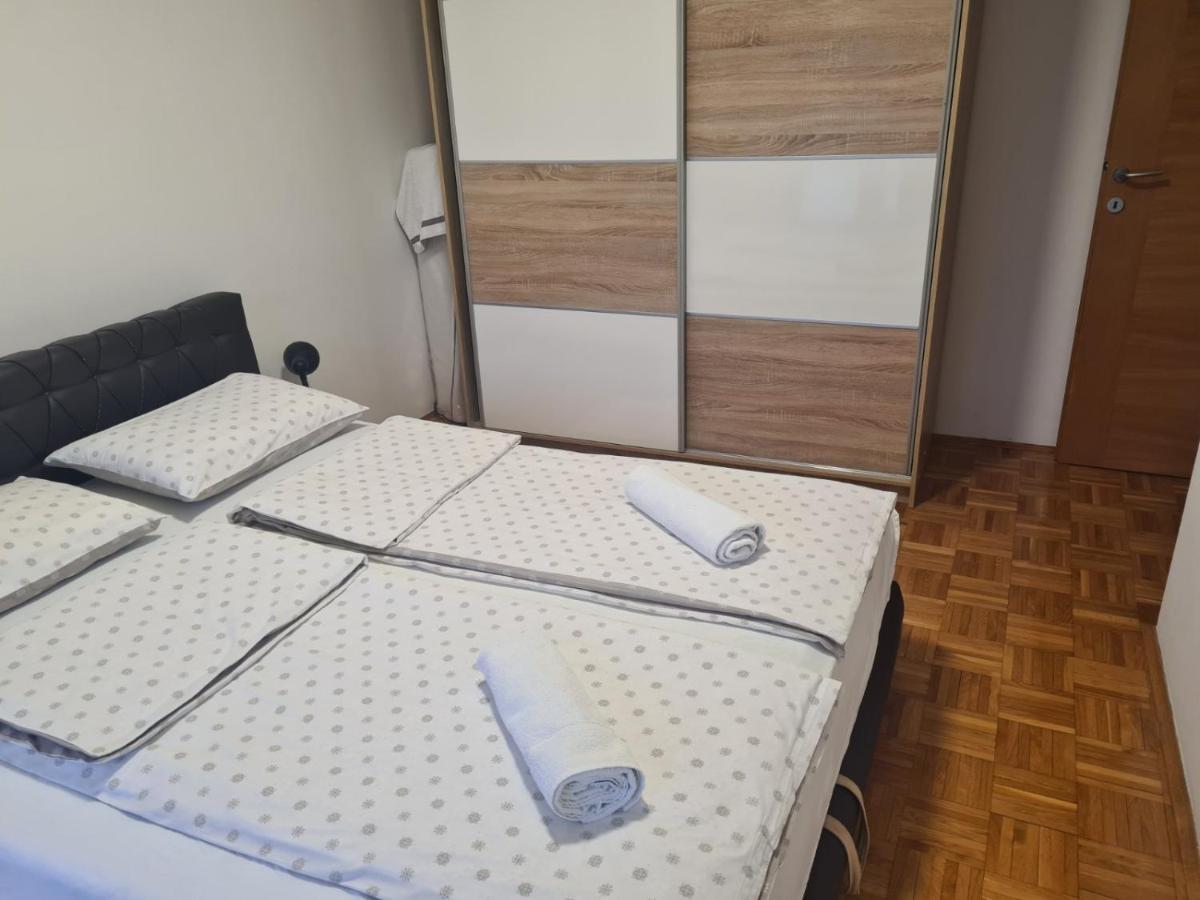 Apartman Bella Appartement Doboj Buitenkant foto